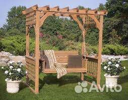 Садовые качели из дерева