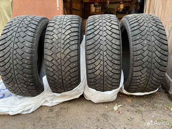Bfgoodrich G-Force Stud 225/50 R17 98Q