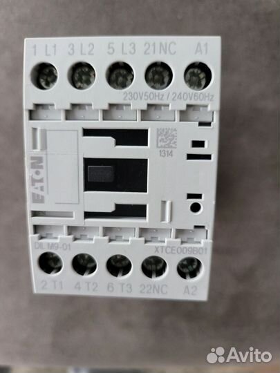 Eaton DIL M9-01 xtce009B01 контактор 230-240В