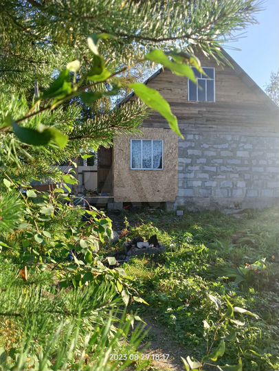 Дом 43 м² на участке 6 сот.