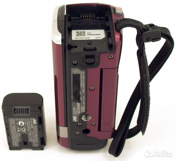 Компактная видеокамера JVC Everio GZ-HM446