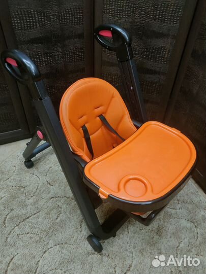 Детский стульчик для кормления