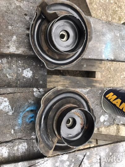 Опора переднего амортизатора Mercedes W211 S211