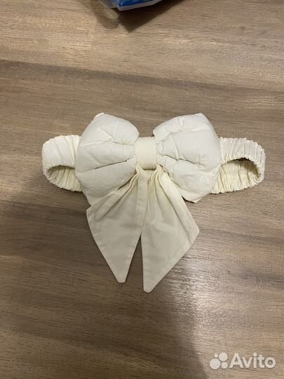 Бант на резинке для конверта на выписку