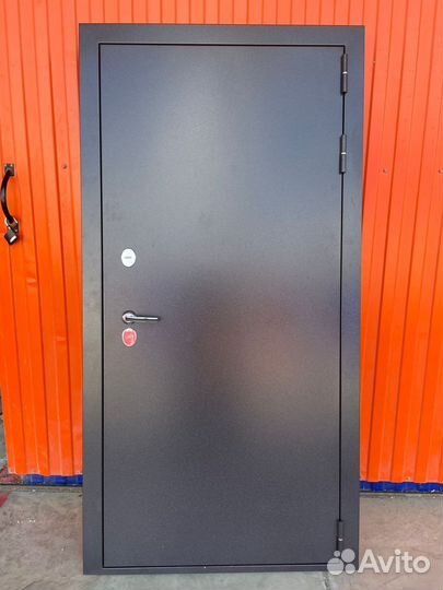 Дверь входная с терморазрывом