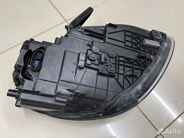 Фара передняя левая Porsche Cayenne 2010-2017