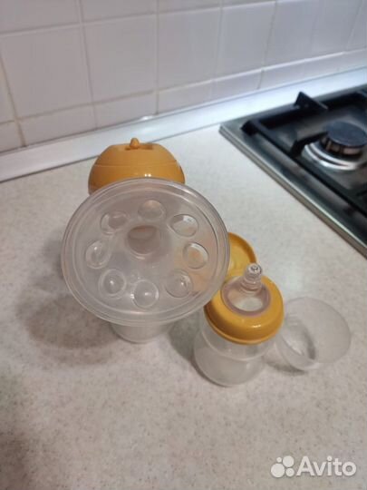 Молокоотсос ручной Maman с бутылочками