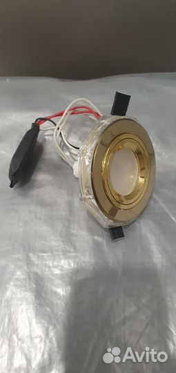 Светильник потолочный встраиваемый