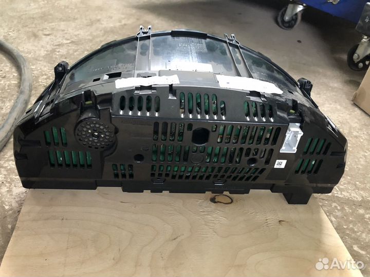 Приборная панель Mercedes w212