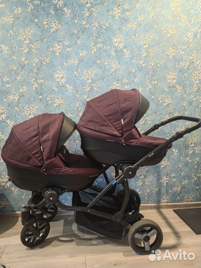 Коляска для двойни