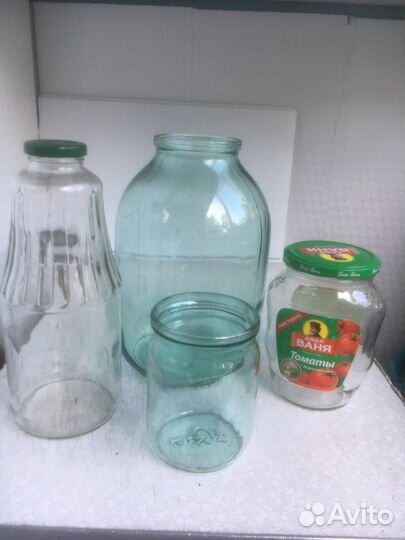 Банки для консервировния и закаточные машинки