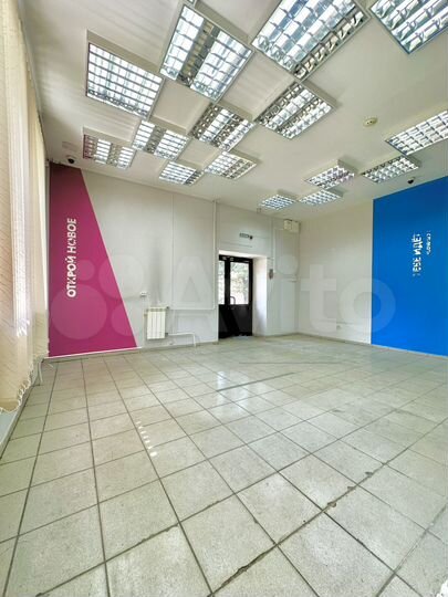 Первый этаж, доход с аренды 77 тыс, 65.5 м²