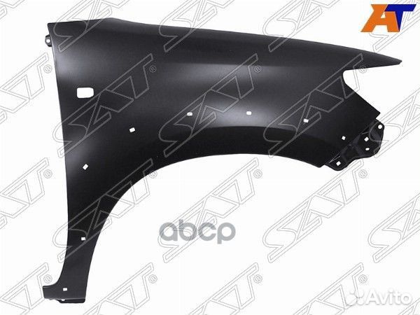 Крыло переднее Toyota Hilux Pick Up 11-15 (Справа)