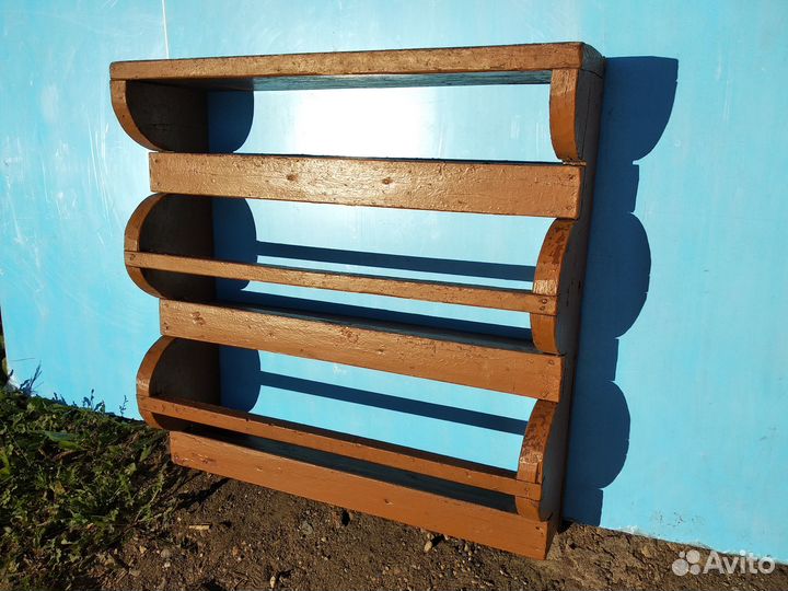 Старинный посудник