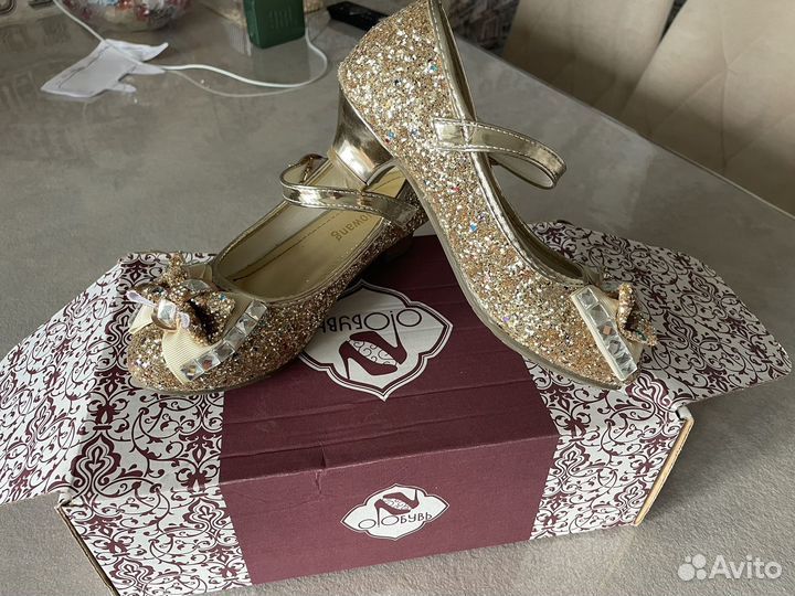 Туфли для девочки