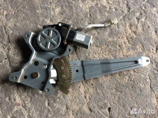 Стеклоподъемник электрический задний левый Lifan