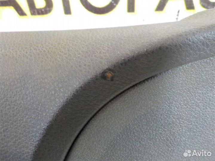 Обшивка двери передней левой Ford Focus II 2005-2