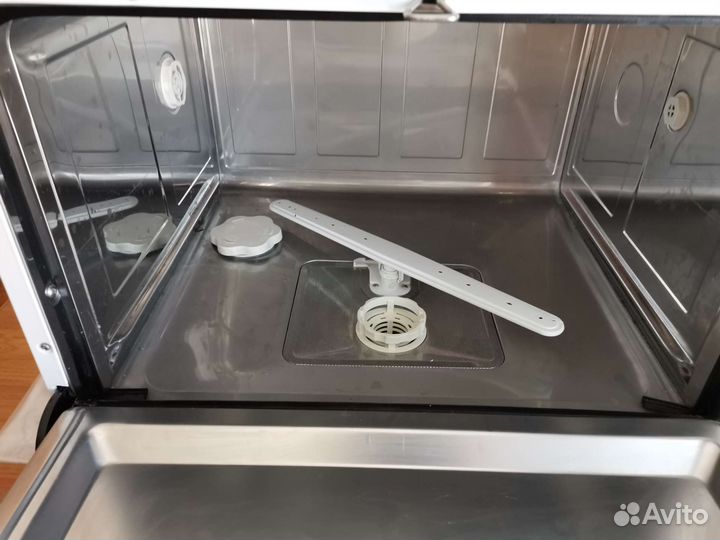 Посудомоечная машина Electrolux