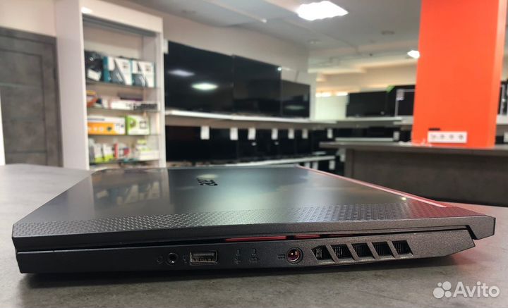 Ноутбук Игровой Acer/i5 9300/8GB/GTX1650/SSD/15.6