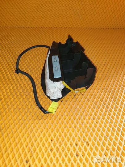 Подушка безопасности правая (в сиденье) Mazda 6GJ