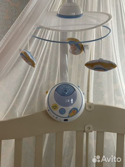 Мобиль на кроватку chicco