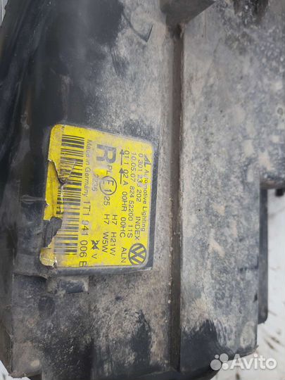 Тоуран рестайлинг фары