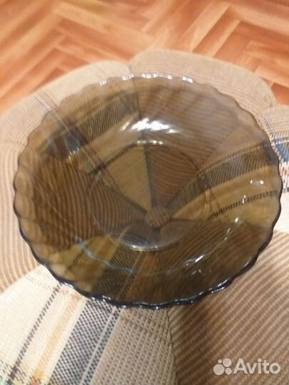 Посуда из цветного стекла