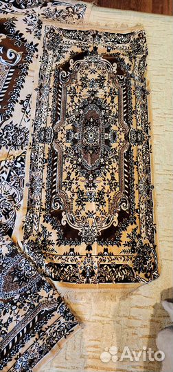 Покрывало-плед с накидками