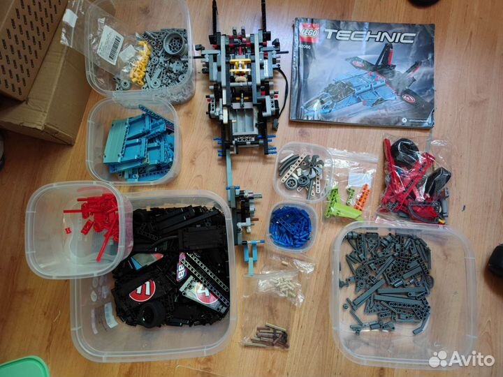 Lego Technic 42066 + 42061