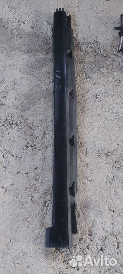 Порог левый на Volkswagen Passat B6