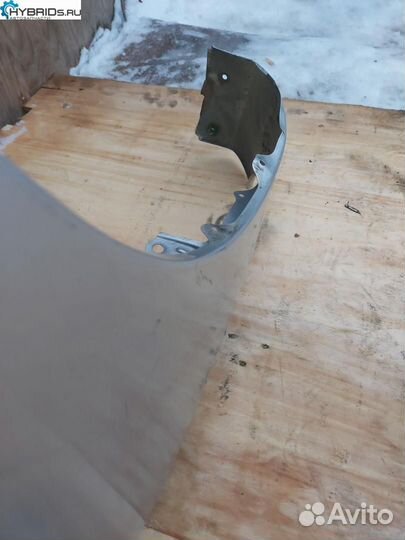 Крыло переднее правое Toyota Prius 2 NHW20