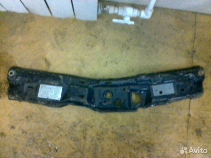 Рамка капота Opel Meriva 2002–2010