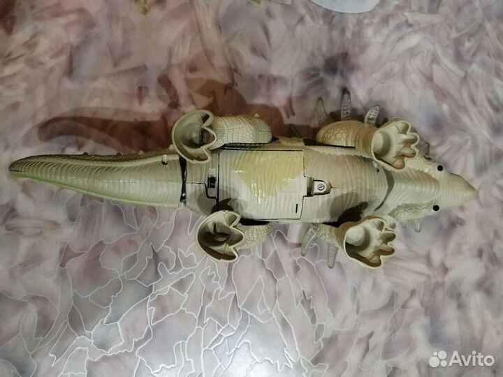 Динозавр 36см