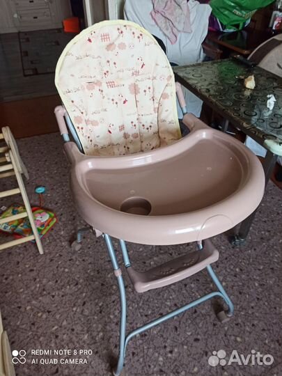 Стул для кормления