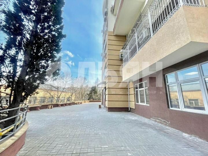 2-к. квартира, 143,8 м², 16/16 эт.