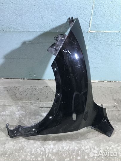 Крыло переднее левое Nissan Juke