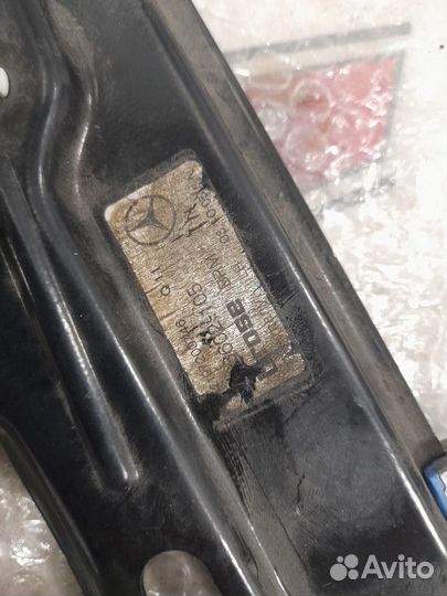 Стеклоподъемник передний левый Мерседес W219