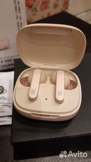 Беспроводные наушники jbl live pro+tws