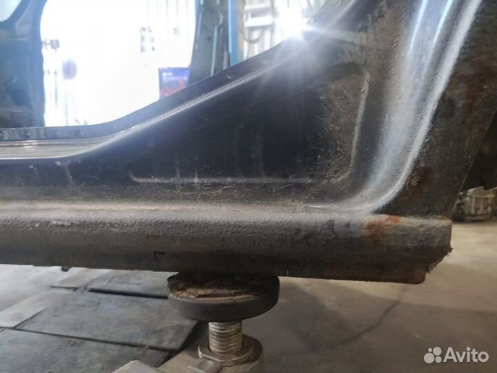 Порог левый Ford Fusion хэтчбек 1.6 fyja 2008