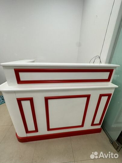 Стойка ресепшн угловая