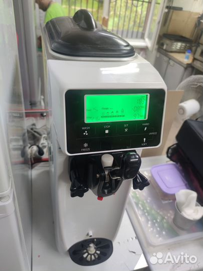 Фризер для мягкого мороженого