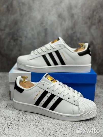 Adidas superstar