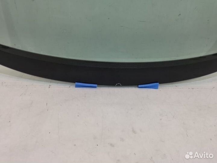 Стекло лобовое Audi A4 B8 2007-2012