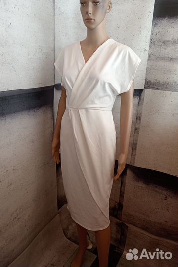 Платье-миди белое женское новое 44 размер