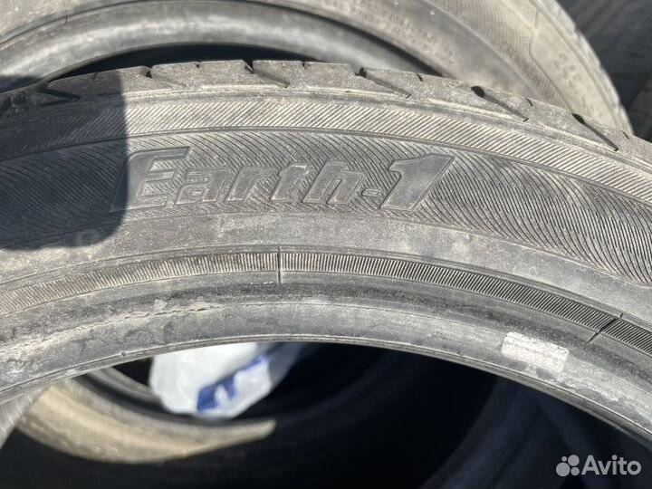 Yokohama BluEarth-1 EF10 215/45 R17 91W