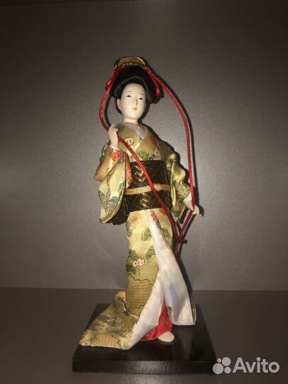Кукла фарфоровая коллекционная