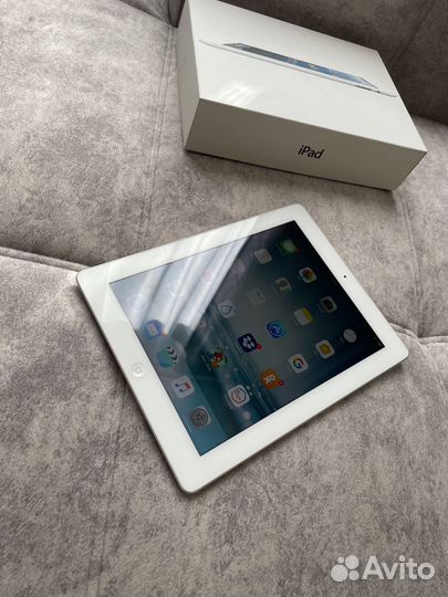 Планшет Apple iPad 4 32Гб (A1458)