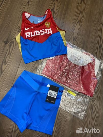 Топ, шорты Nike, беговая форма Nike