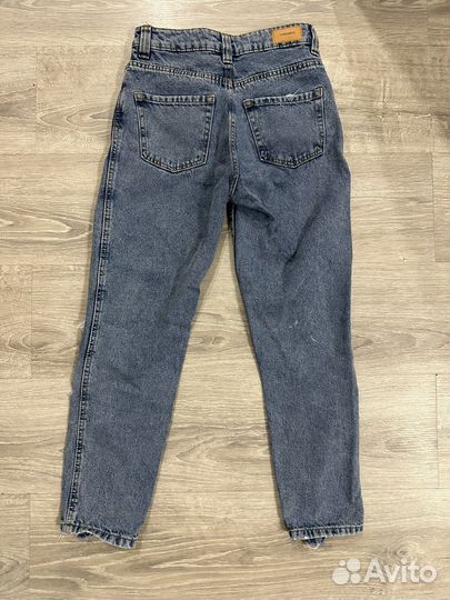 Джинсы женские