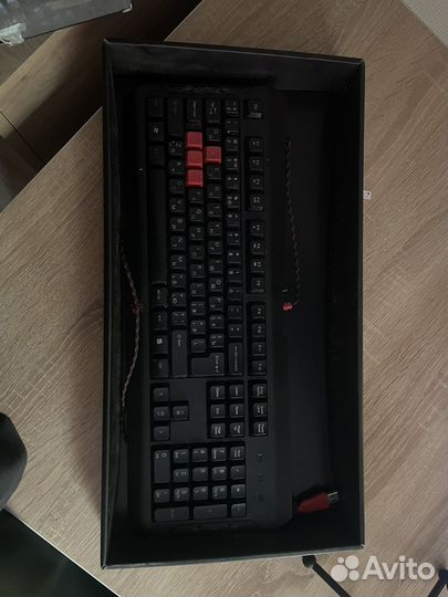 Клавиатура bloody